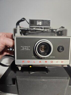 Polaroid automatic 340 Land Camera   untested    K